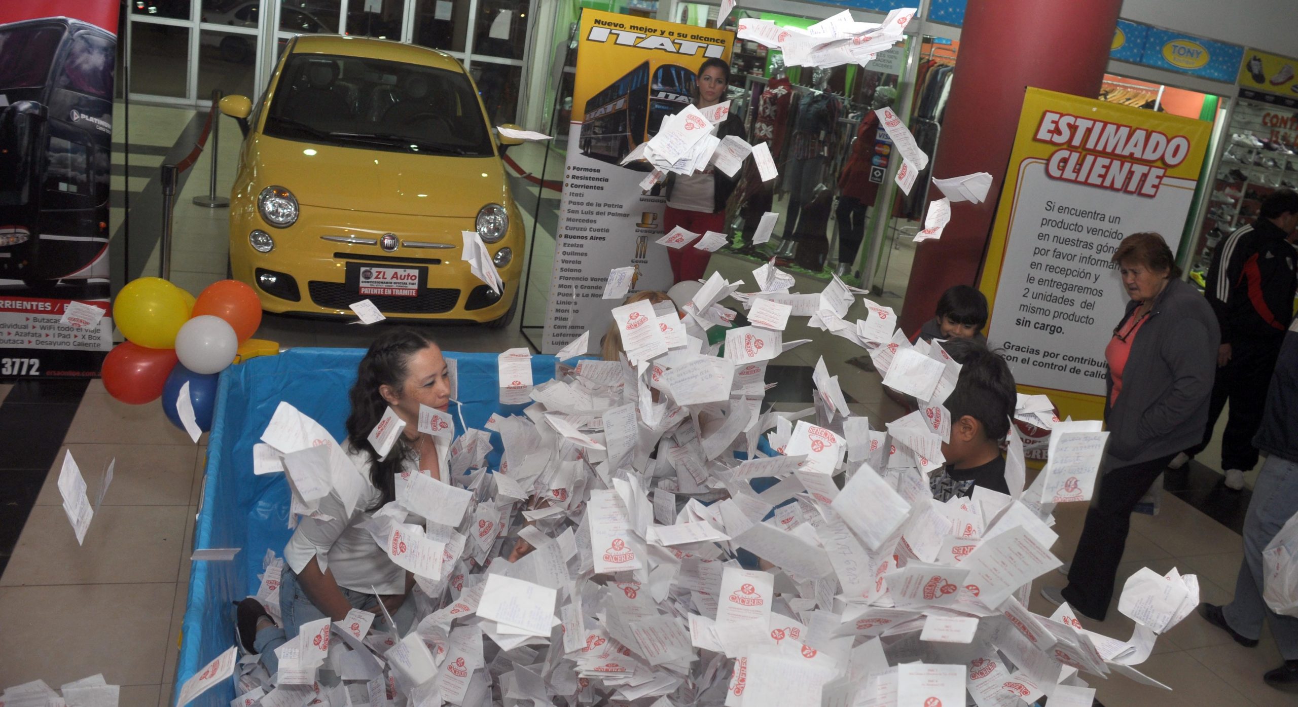 Los ganadores de los LED, aires acondicionados, viajes del sorteo “Día del Padre” de Cadena Cáceres