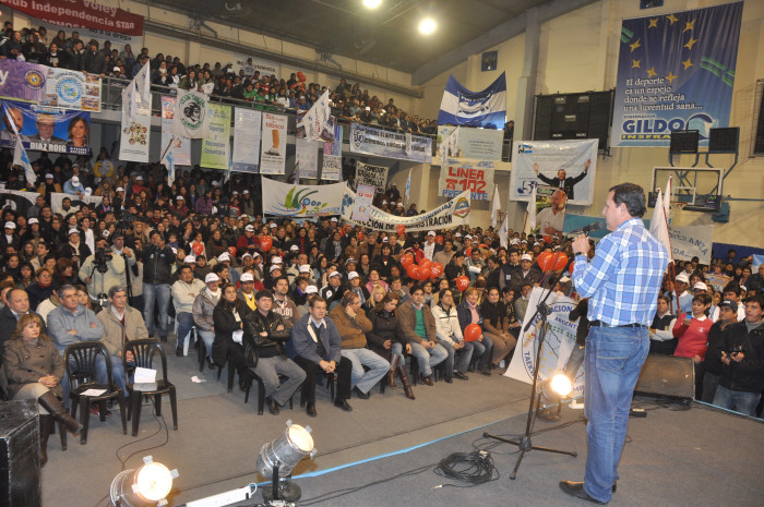 Maratón de actos del PJ presentando sus candidatos a diputados nacionales