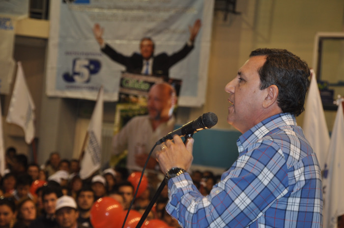 Maratón de actos del PJ presentando sus candidatos a diputados nacionales