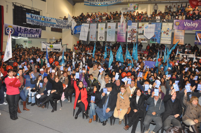 Maratón de actos del PJ presentando sus candidatos a diputados nacionales
