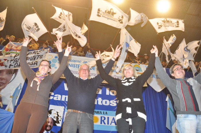 Maratón de actos del PJ presentando sus candidatos a diputados nacionales