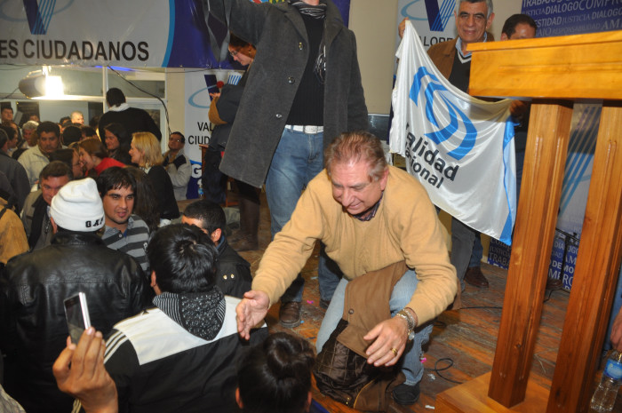 Maratón de actos del PJ presentando sus candidatos a diputados nacionales
