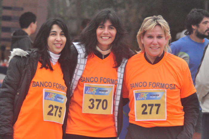 Clasificación y tiempos de todos los participantes de la Maratón 5K. Galería de 300 fotos