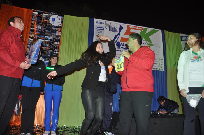 Clasificación y tiempos de todos los participantes de la Maratón 5K. Galería de 300 fotos