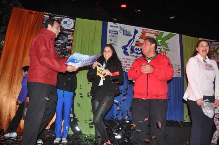 Clasificación y tiempos de todos los participantes de la Maratón 5K. Galería de 300 fotos