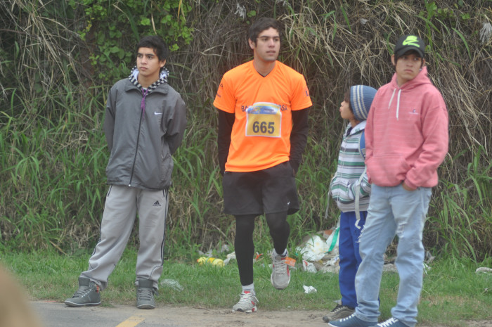 Clasificación y tiempos de todos los participantes de la Maratón 5K. Galería de 300 fotos