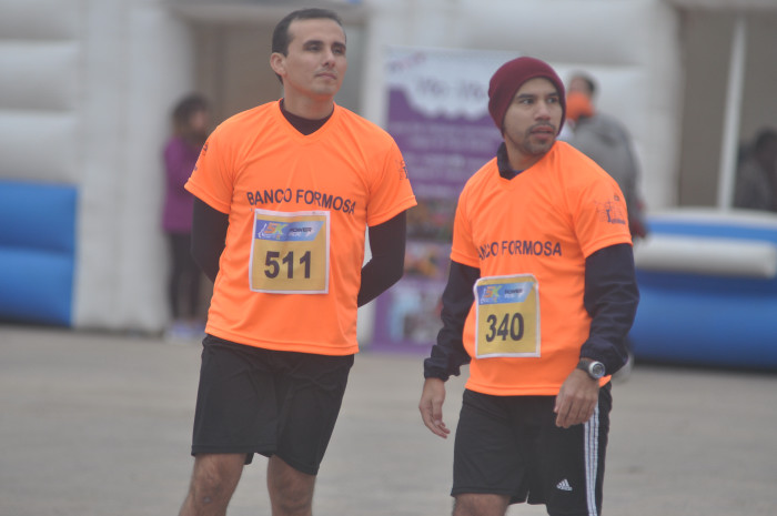 Clasificación y tiempos de todos los participantes de la Maratón 5K. Galería de 300 fotos