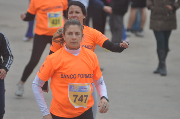 Clasificación y tiempos de todos los participantes de la Maratón 5K. Galería de 300 fotos