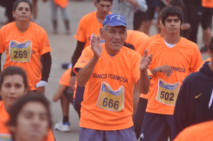Clasificación y tiempos de todos los participantes de la Maratón 5K. Galería de 300 fotos