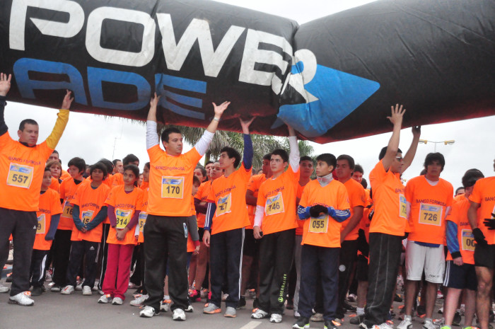 Clasificación y tiempos de todos los participantes de la Maratón 5K. Galería de 300 fotos