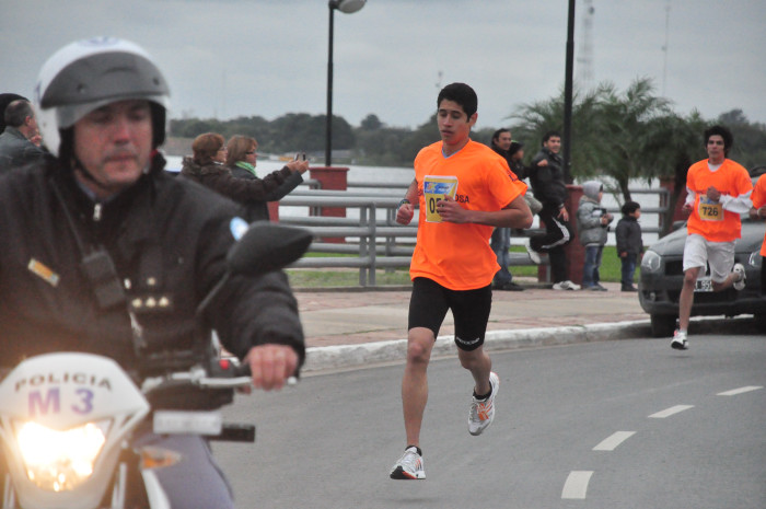 Clasificación y tiempos de todos los participantes de la Maratón 5K. Galería de 300 fotos