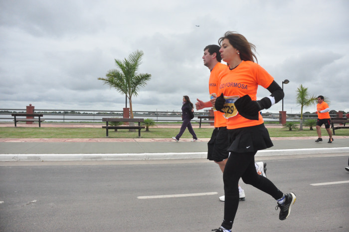 Clasificación y tiempos de todos los participantes de la Maratón 5K. Galería de 300 fotos