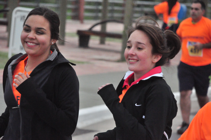 Clasificación y tiempos de todos los participantes de la Maratón 5K. Galería de 300 fotos