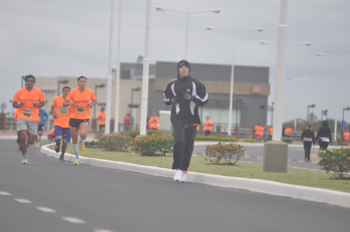 Clasificación y tiempos de todos los participantes de la Maratón 5K. Galería de 300 fotos