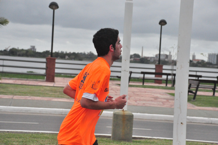 Clasificación y tiempos de todos los participantes de la Maratón 5K. Galería de 300 fotos