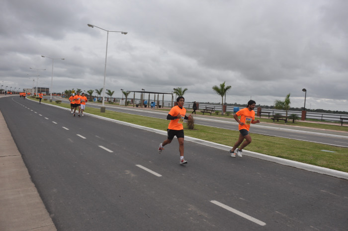 Clasificación y tiempos de todos los participantes de la Maratón 5K. Galería de 300 fotos