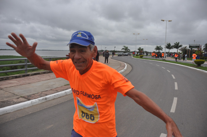 Clasificación y tiempos de todos los participantes de la Maratón 5K. Galería de 300 fotos