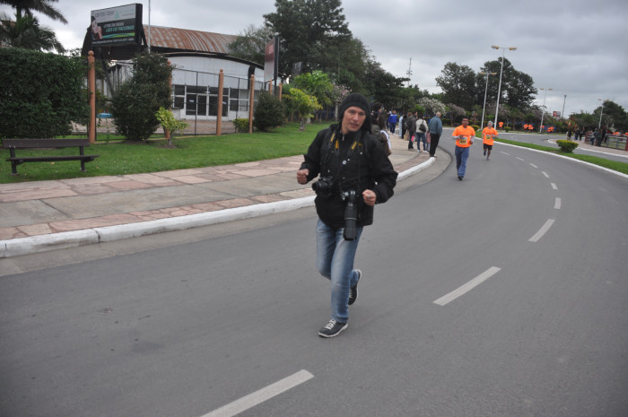 Clasificación y tiempos de todos los participantes de la Maratón 5K. Galería de 300 fotos