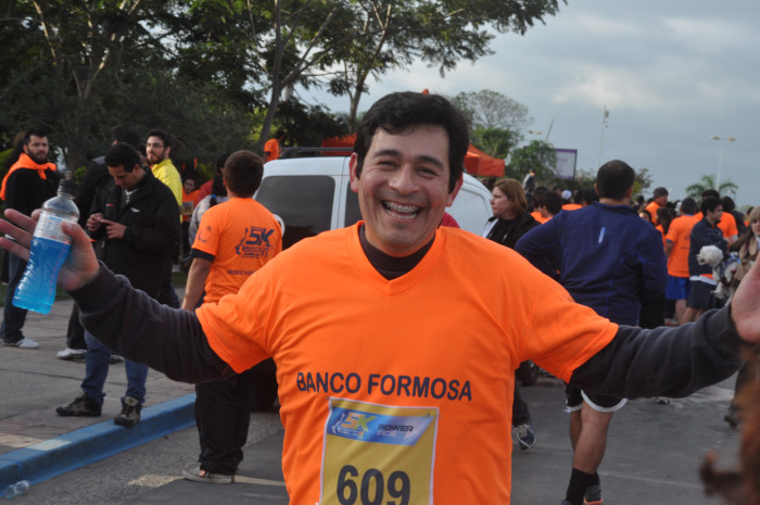 Clasificación y tiempos de todos los participantes de la Maratón 5K. Galería de 300 fotos