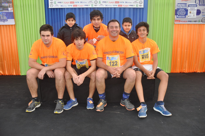 Clasificación y tiempos de todos los participantes de la Maratón 5K. Galería de 300 fotos