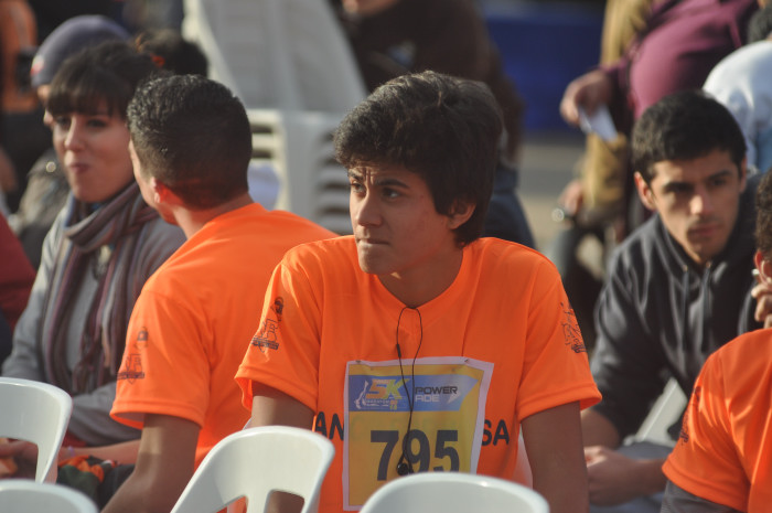 Clasificación y tiempos de todos los participantes de la Maratón 5K. Galería de 300 fotos