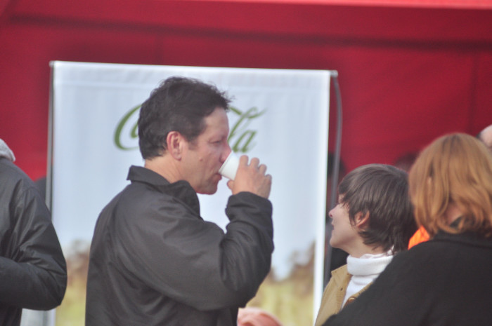 Clasificación y tiempos de todos los participantes de la Maratón 5K. Galería de 300 fotos