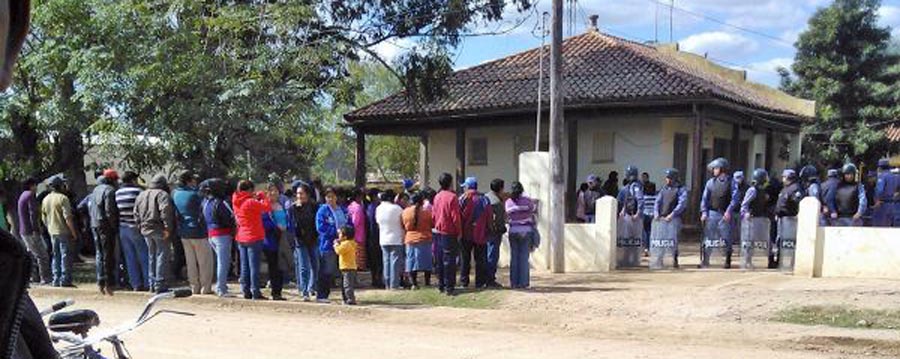 Cortaron la R 11 en Riacho Negro, piden que en las obras «trabaje gente del pueblo»