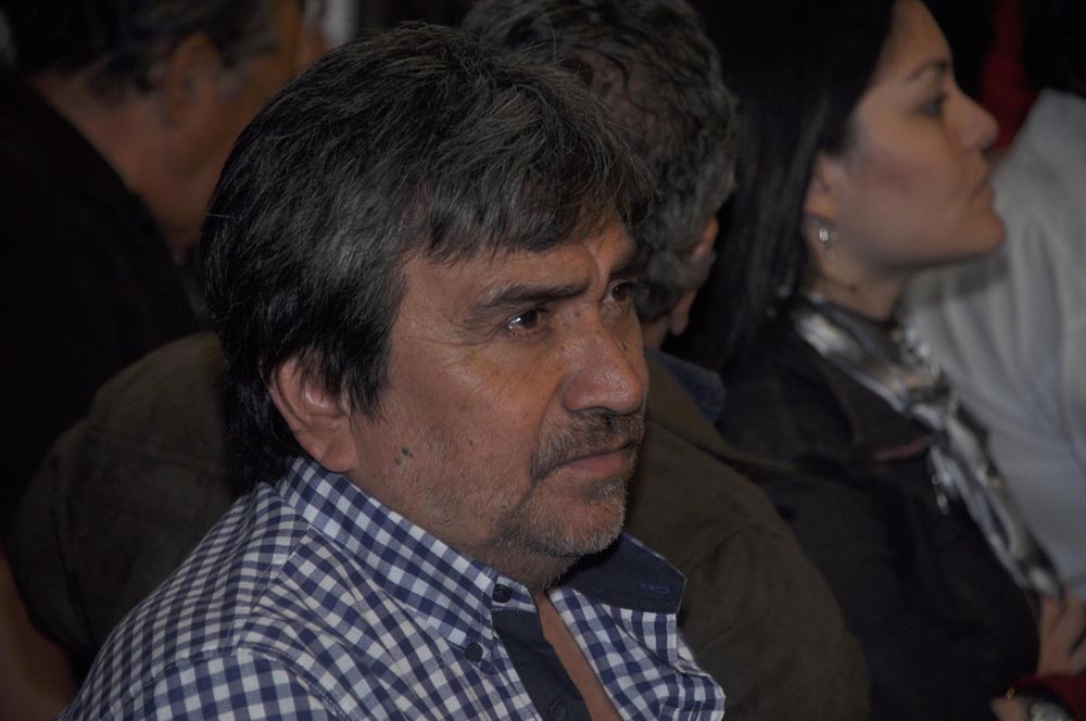 La bulliciosa alegría de la AFUS y «las caras largas» del resto de los congresales, en fotos