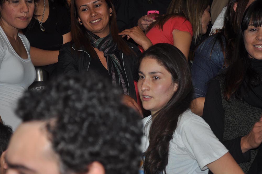 La bulliciosa alegría de la AFUS y «las caras largas» del resto de los congresales, en fotos