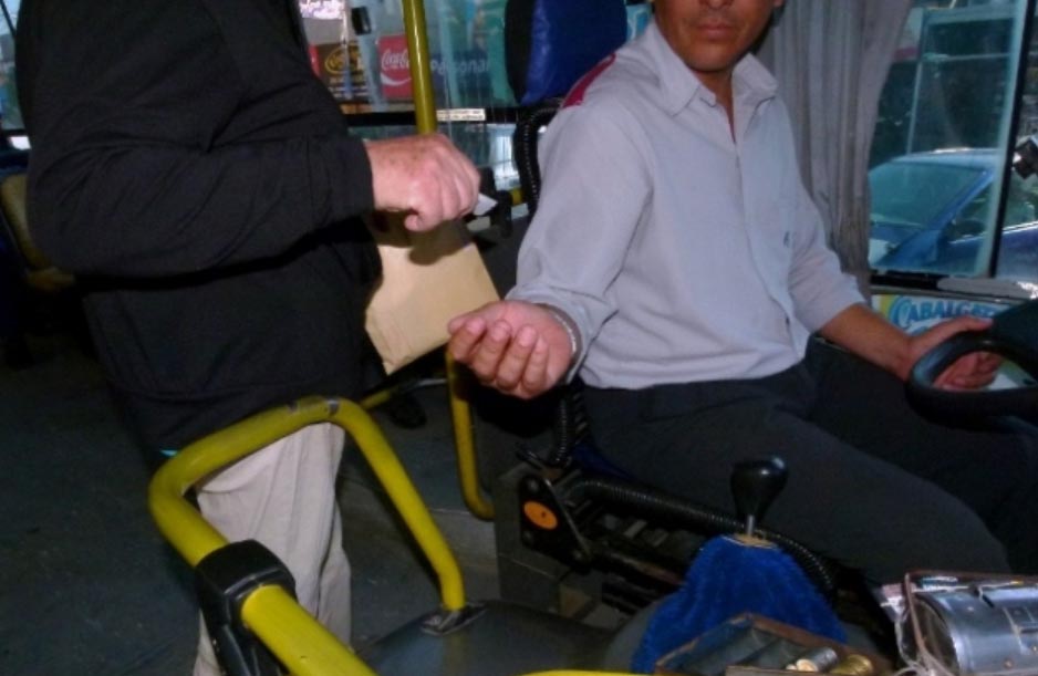 En Chaco, bajaron el precio del boleto urbano de pasajeros.