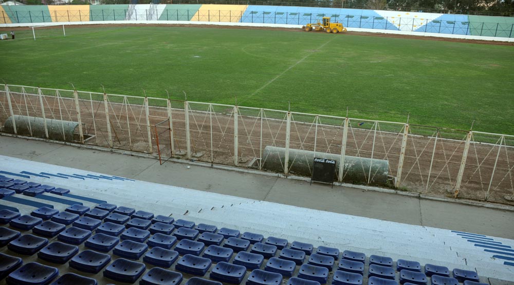 Comenzaron las remodelaciones en el Estadio de la Liga de Fútbol (galería de fotos)