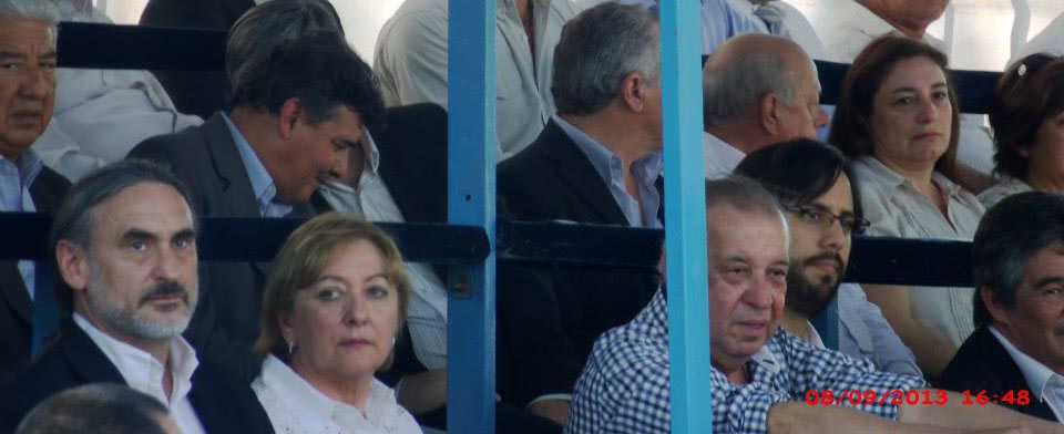 El candidato Díaz Roig, sí tuvo su lugar asignado por protocolo.