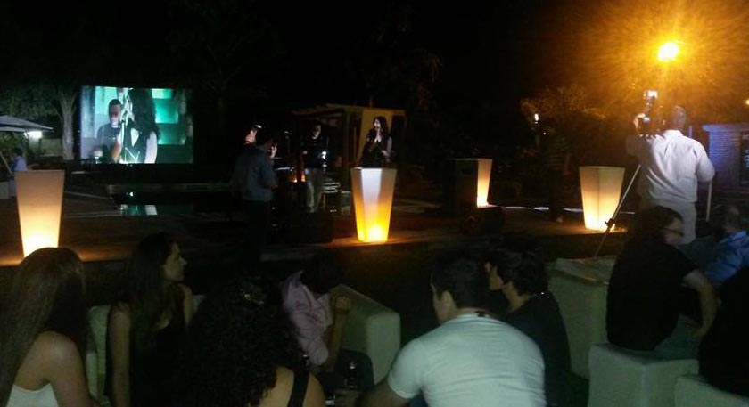 Eventos al aire libre hasta que salga el sol.