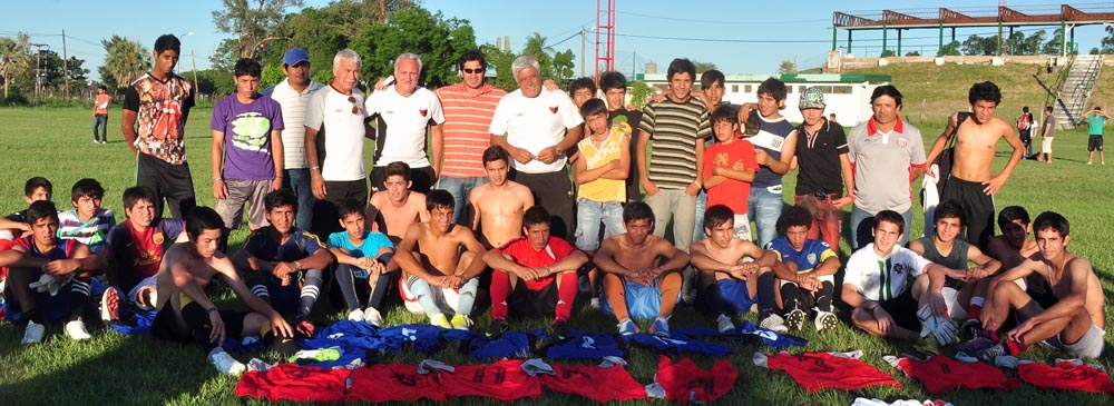 Misión cumplida. Terminada la selección, la foto de rigor.