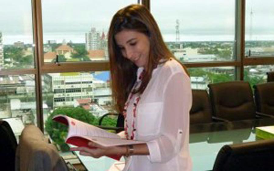 Cecilia Guardia Mendonca.