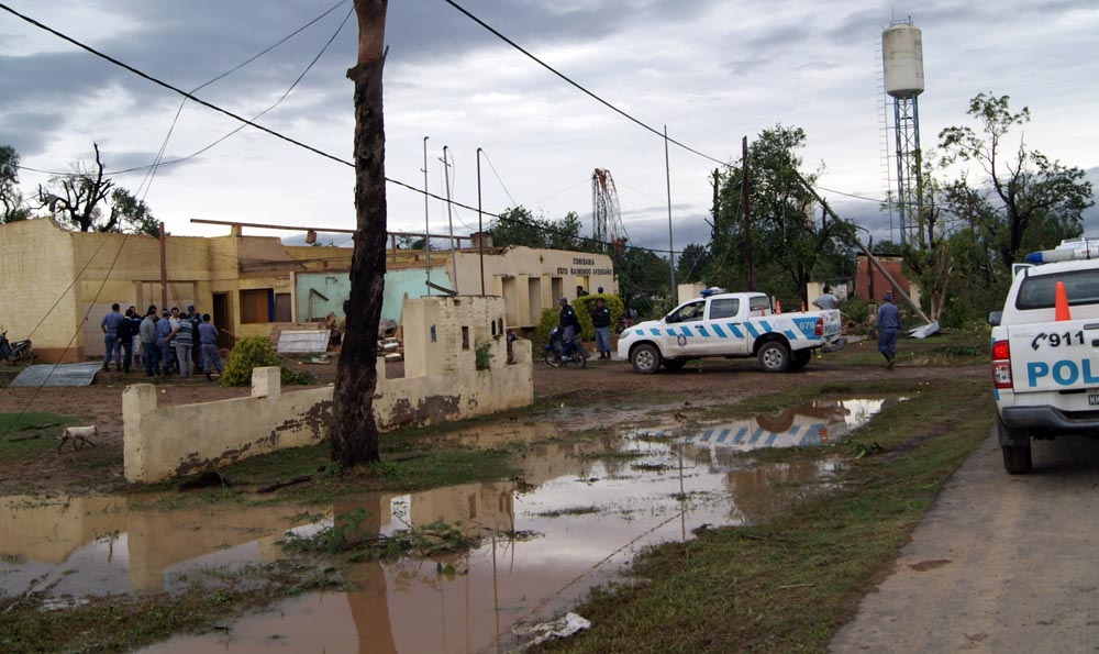 Tornado en General Güemes: 60 fotos para entender el milagro