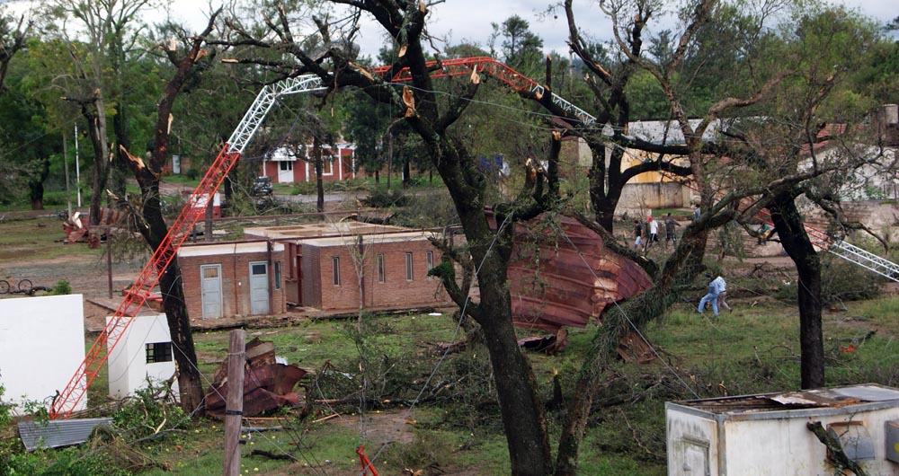 Tornado en General Güemes: 60 fotos para entender el milagro