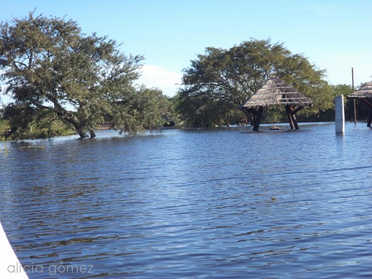 Laguna Oca bajo agua, galería de fotos