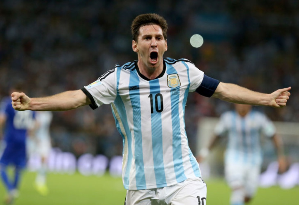 Chiquito Romero, Gago y una pincelada de Messi, poco para sufrir mucho