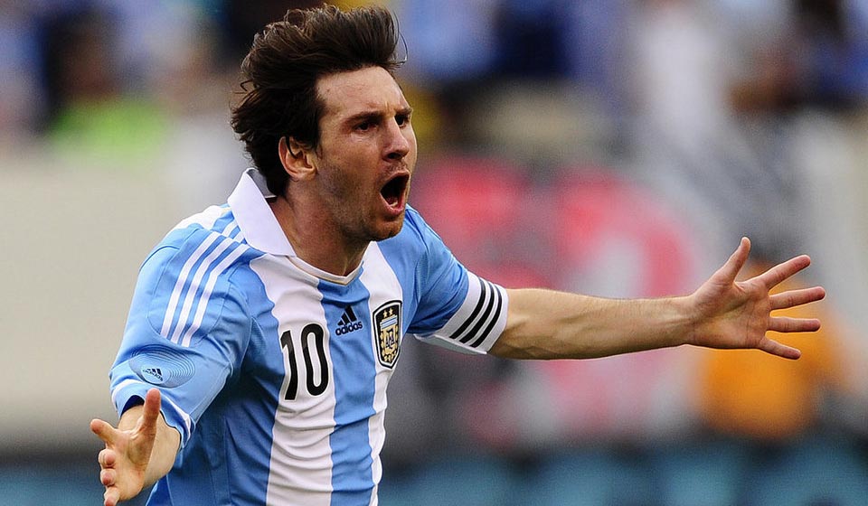 El desaforado relato de Fantino con el gol de Messi, con llanto incluído