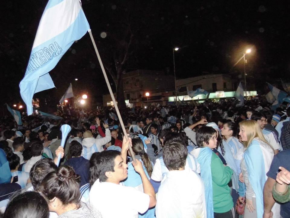 Otro Sergio «atajapenales»: un «chiquito gigante» que sacó a los formoseños a las calles