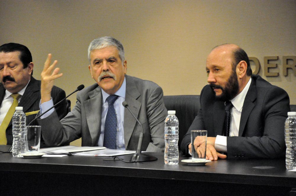 Nación anunció construcción de 1200 viviendas para los inundados, en las islas serán lacustres