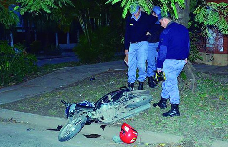 Así quedó la moto de Castro, el día del accidente.
