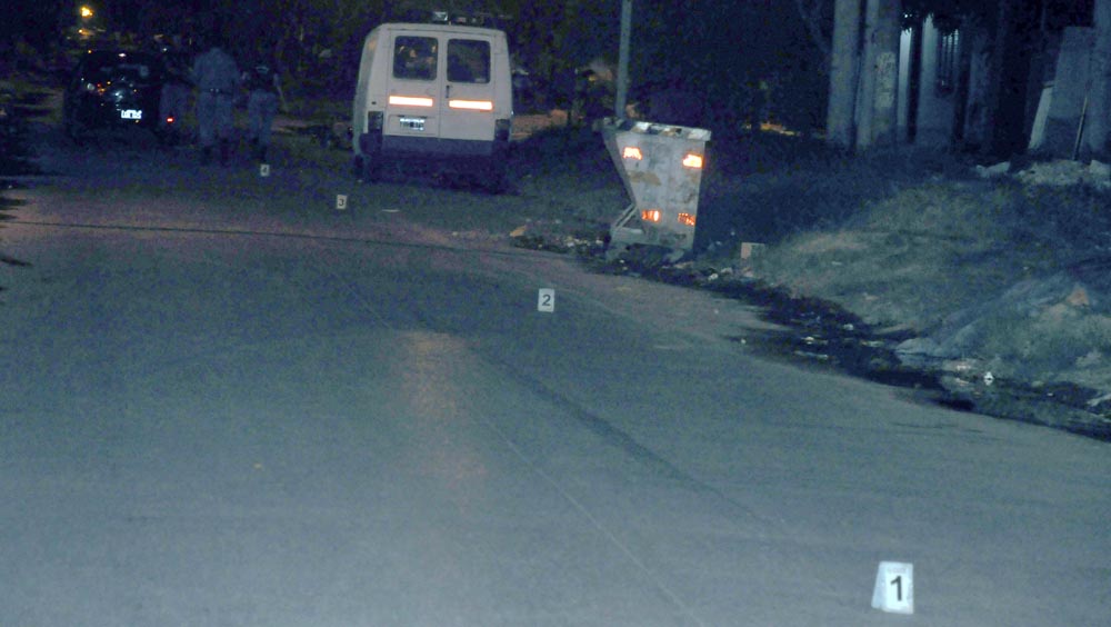 Vecinos quisieron linchar a un hombre que chocó a una docente. Alcotest positivo