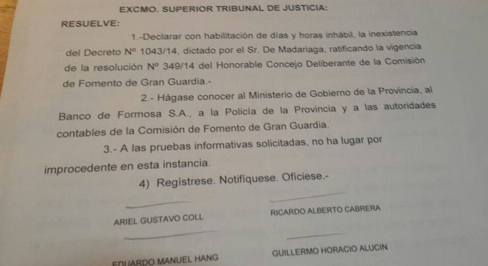La resolución del Superior Tribunal también dejó sin efecto las medidas cautelares y provisorias que días atrás había dictado al solo efecto de ordenar la situación institucional de la Comisión de Fomento de Gran Guardia.