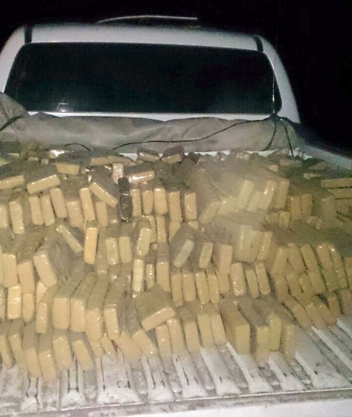 Parte de la droga secuestada.