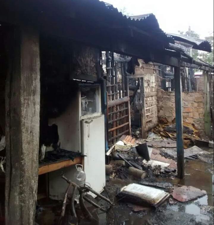 Incendio destruyó una precaria vivienda y murió un hombre. Hay que ayudar