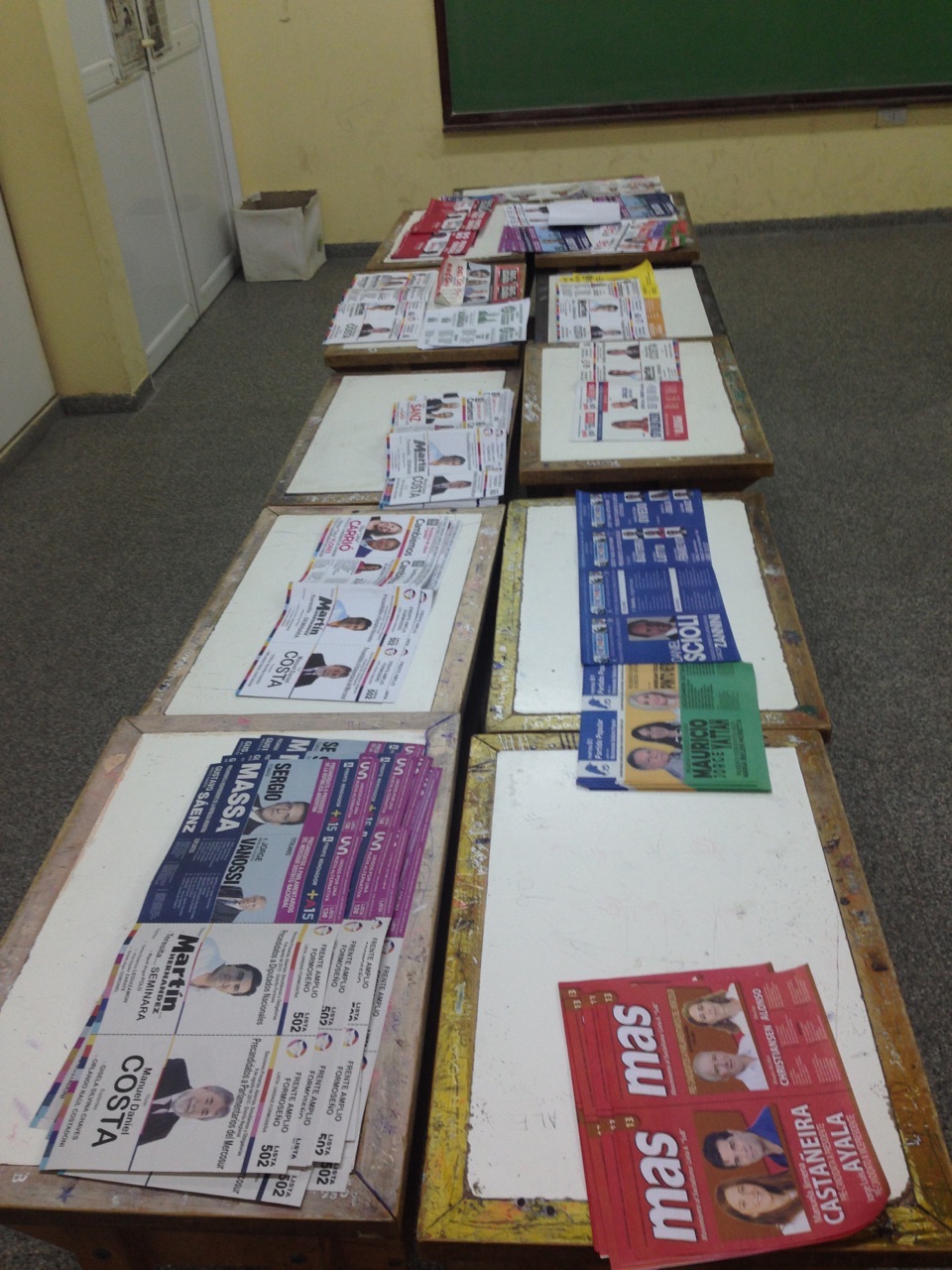 Votaron los candidatos en la capital y el gobernador en Laguna Blanca