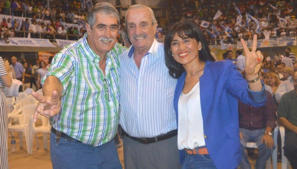 cacho blanca y pombero