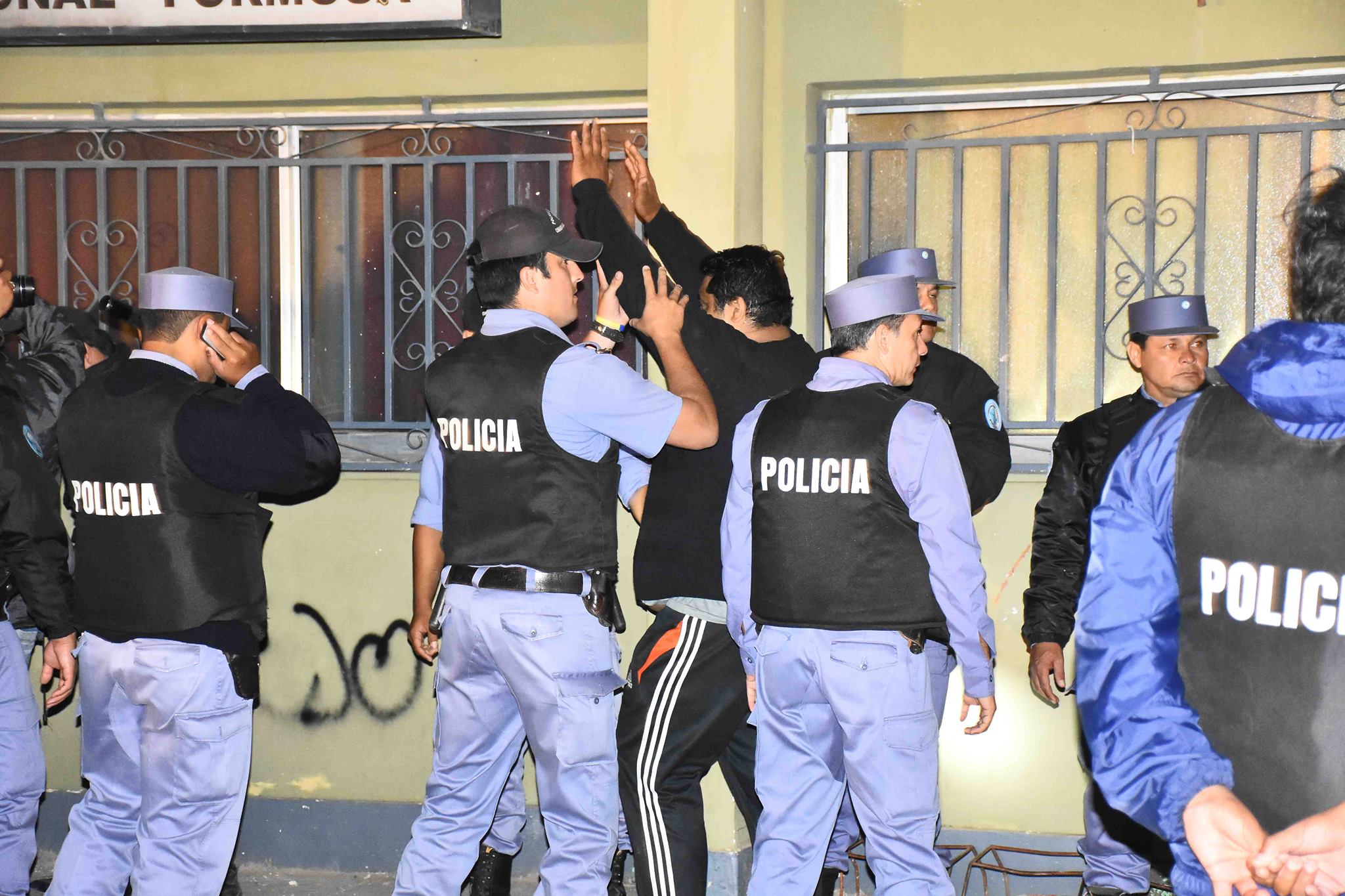 Volvió la calma a la UTA: los trabajadores formoseños mostraron coraje y «se bancaron» la invasión de correntinos y misioneros